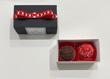 Load image into Gallery viewer, Valentines Gift Box 2 Sweets little hearts